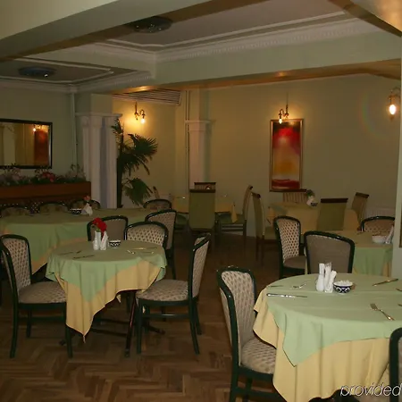Grand Hotel