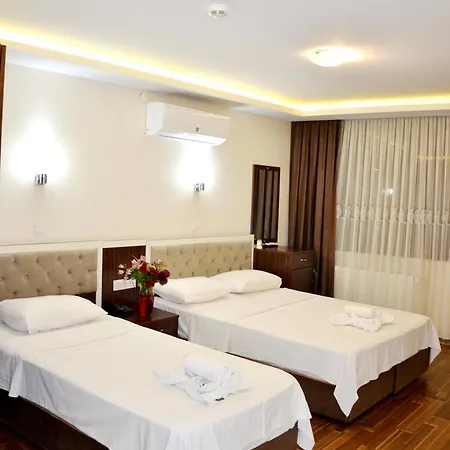 Hotel Grand