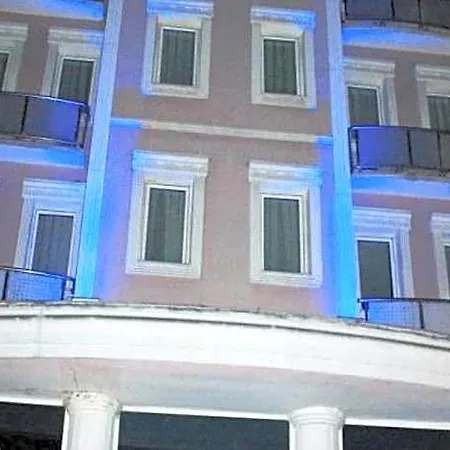 Отель Grand