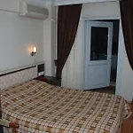 Hotel Grand 3*